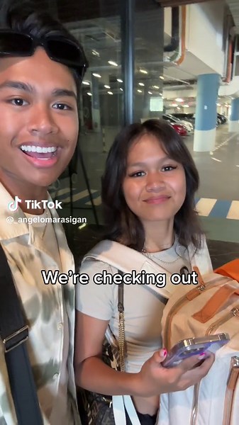 Explore the Best Hotels in Singapore | Travel Vlog