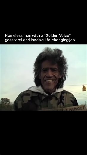 All That's Interesting on Instagram: "In 2011, Ted Williams was standing on a highway exit ramp in Columbus, Ohio, holding a cardboard sign that told of his “God-given gift of voice." When a reporter filmed him, the video of his smooth, professional baritone went viral almost instantly, catapulting him from homelessness to national fame with voice-over roles for Kraft and Pepsi, as well as a $375,000 book deal.⁠ ⁠ While his journey was later complicated by the pressures of sudden fame and a stru
