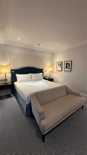 Arian Amiri - London Blogger on Instagram: "The Waldorf Hilton - One of London’s most iconic historic hotels blending Edwardian grandeur with modern comfort in the heart of Covent Garden and Theatreland! 🏨 🎭🥂 @waldorfhilton This stay was such a luxurious experience from start to finish! 😍 Every corner feels effortlessly elegant from the grand lobby to the marble details and soaring high ceilings that instantly transport you back in time! 👏🏼The classic architecture, impressive façade and re