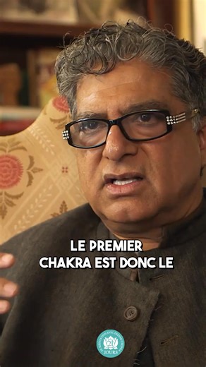 ✨ Les 7 chakras : le voyage de l'énergie et de la conscience ✨ Les chakras ne sont pas seulement des centres énergétiques : ce sont les points de rencontre entre notre biologie et notre conscience 🌿. Chacun d'entre eux recèle un don, un pouvoir, une clé de croissance : 🔴 1er chakra (racine) – Survie, sécurité, stabilité. 🟠 2e chakra (sacré) – Créativité, plaisir, énergie vitale. 🟡 3e chakra (plexus solaire) – Volonté, intention, désir, manifestation. 💚 4e chakra (cœur) – Amour, compassion, 