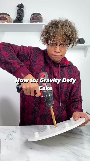 How to Make a Gravity-Defying Cake: Step-by-Step Tutorial