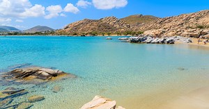 Beautiful Greek island wants to pay families £450 a month to live there