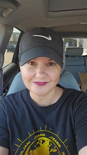 Ohh-la-la! Discover Beauty Finds at Dollar General