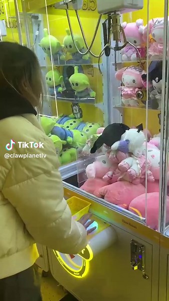 Unlock the thrill of the claw at Claw Planet! 🎉 Grab, win, repeat – let the games begin! #plushies #clawmachine #clawplanet #clawplanetlv #lasvegas #vegas