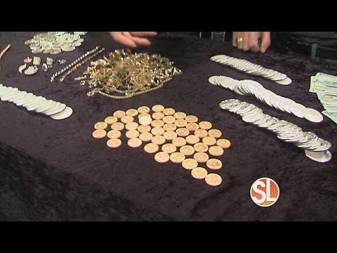 Phoenix Coin Shop specializing in coins and jewelry