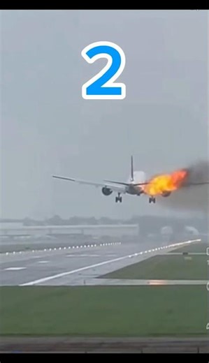 Top 3 - Intense Aircraft Landings Caught on Camera! ✈️🌪️