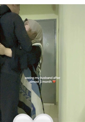 Surprise Homecoming for My Husband After 5 Months