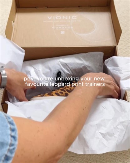 Kearny's lightweight platform outsole and contoured footbed make this lace-up style the perfect choice for all-day, every-day wear. | Vionic Shoes UK