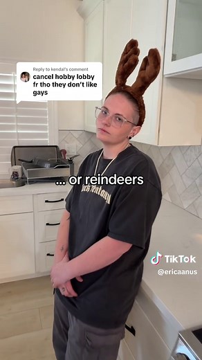 Replying to @kendal and shes both 🌈 #hobbylobby #lbgtq #scottisntthenicestmanager