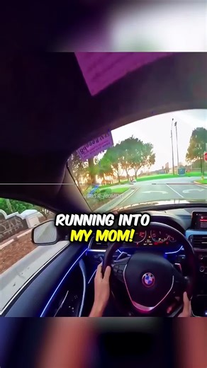 Kejadian di Aceh Tamiang. Detik detik menegangkan seorang pemuda terjebak banjir. Pihak keluarga menyampaikan rasa syukur atas keselamatan putranya serta berterima kasih kepada para kerabat dan masyarakat yang telah memberikan bantuan. Mereka juga berharap doa yang sama mengalir untuk masyarakat di Aceh yang masih terdampak banjir. [🎥: Desna Afdian] #evakuasi #banjirbandang #aceh