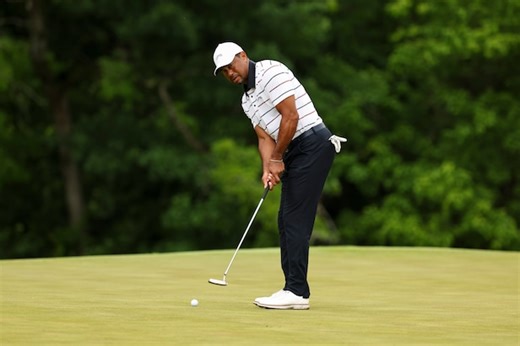 Steal this from Tiger's putting stroke