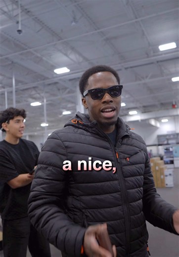 Behind The Scenes Of The Trading Floor . . . . . #daytrading #education #educationquotes #trading #tradinglifestyle #stocks #finance #investment #investmentbanking #investing #wallstreet #economics #business #entrepreneurship #trading #markets #swingtrading #money #pennystocks #onlinebusiness #newyorkstockexchange #forex #wealth #freedom #crypto #financialfreedom