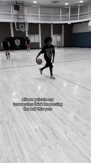 Mastering Effective Basketball Passing Techniques
