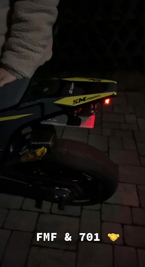 #bike #moto #supermoto #fyp #foryoupage #flames #701