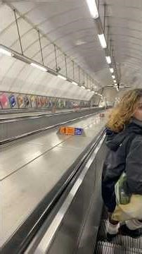 underground to Piccadilly line 🇬🇧 #trending #shorts viral #subscribeplzz
