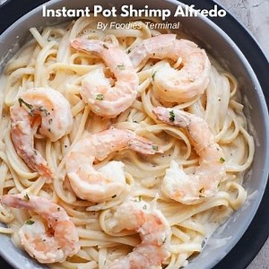 Easy Instant Pot Shrimp Alfredo