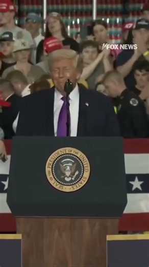 Dr. Oz helps woman who had medical episode during Trump speech #foxnews #news #us #fox