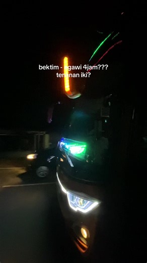 Bismania Community: Explore Trans Jawa dengan Bus Pariwisata