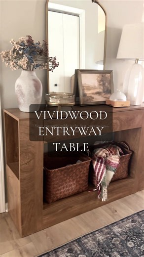 Stylish Entryway Table to Enhance Your Home
