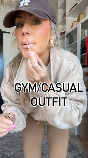 361K views · 1.8K reactions | Comment LINKS And I’ll send you the deets on my gym/momming outfit! Follow my shop @katiestarks on the @shop.LTK app to shop this post and get my exclusive app-only content! https://liketk.it/4wyQk Amazon workout leggings Amazon finds Amazon deals Target finds Womens athletic wear | Katie Starks | Facebook