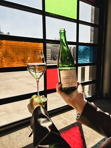 🍾 Raise a glass to luxury!! Introducing Holland America Line’s first-ever branded sparkling wine, crafted with care by Four Feathers Wine Services. Expect flavors of ripe peach, crème brûlée, and apple fritter with a fresh, citrus finish. Perfect for celebrating special moments at sea, available fleetwide by the end of October 2024. Tag who you’d share a glass (or two) with in the comments! #HollandAmerica #SparklingWine #FourFeathersWine | Holland America Line