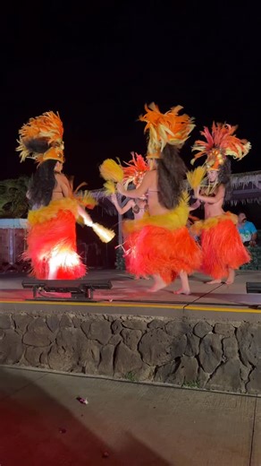 POV: You’re front row at the best luau in Hawaii - Aloha Kai Luau! • • • #alohakailuau #bestluau #visithawaii | Aloha Kai Luau