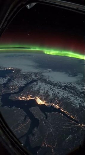 Meteor over Greenland (view from ISS)