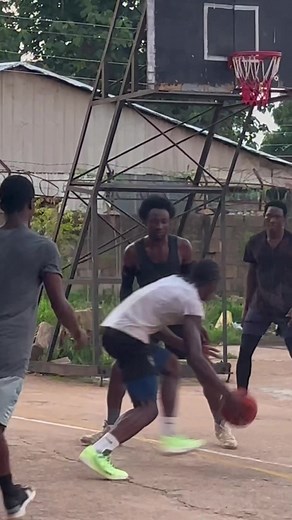 Light Work!!! 🔥🔥🔥 #Dasmoody #Basketball #Fyp #Goviral