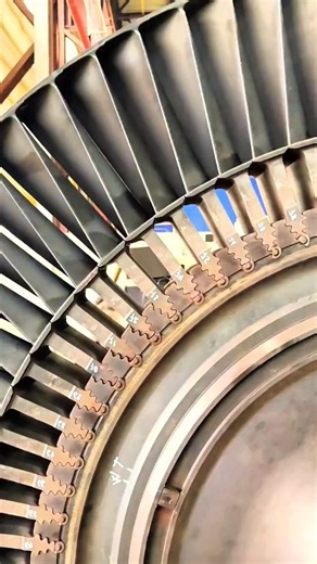 gasturbine bucket rotor Gas Turbine maintenance 😲🔥 #gasturbines #turbine #turbineblades #UnitedStates #unionmoney #millwright #steamturbine | Ammonia Lovers
