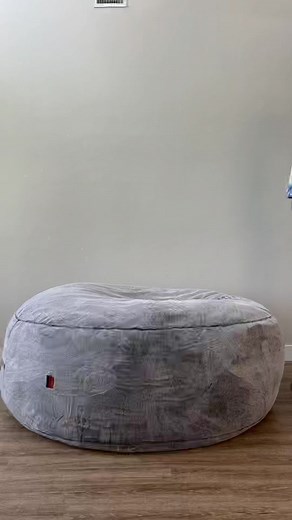 Name something more fun than this. We’ll wait. 🤔 Shop our bean bag chairs via the link in our bio! #cordaroysbeanbag #cordaroys #cozytok #BigComfy