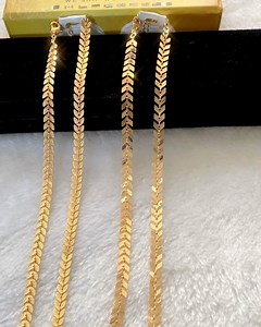 1.1K reactions · 54 shares | Gold Plated Rose Gold chain..! Chain length 18 inches 1 year colour warranty, Price 600/- Only Each chain with free home delivery  Kindly Place your orders at website https://zeesy.pk/product/acc-0149/ | Zee.sy jewellery | Facebook