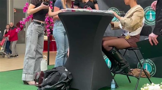 Des travaux sur le parking d’Auchan Longuenesse pour accueillir de nouvelles bornes de recharge