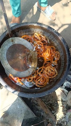 National sweet of india.🔥🍯India’s Sweetest Street Food? Fresh Crispy Jalebi Made by Hand! 🔥🍯