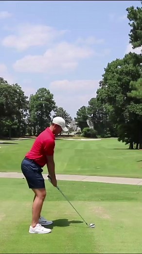 Play a hole with a 2 almost average golfers #golf #golftiktok #almostaverage #golfcourse #golfswing #fyp | Almost Average Golf