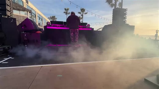 Inauguración del primer LED Dayclub del año