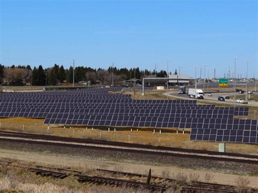 Construction begins on Saskatoon's $8 million solar farm