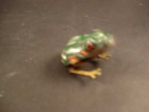 Vintage Mechanical WIND-UP Toy Frog U.S.Z. Germany D.R.G.M. Tin Litho