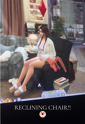 Decided to upgrade their living room chair:P#sims4cc #sims4 #simstok #fy #sims4build