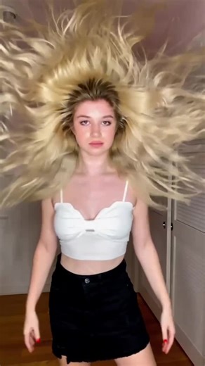 Which hair flip was best? ❤️ #slomo #edit #fyp #trend #foryou