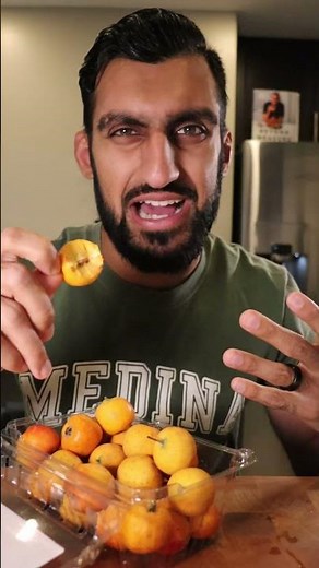 Let's Try a MEXICAN APPLE (Hawthorn)