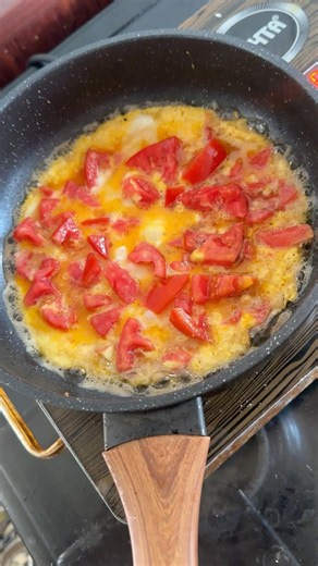 Easy Tomato & Eggs Recipe 🍅🍳 | Quick Breakfast in Minutes