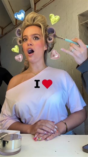 Behind the Scenes of the Who's That Girl Shoot