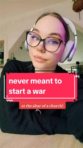 📚: Broken Vows by Scarlet King and @Nadine O'Keeffe - FF dark maf ia romance #darkromancebooks #romancebookrecs #booktok #bookrecs #inevermeanttostartawar #romancebooktok #romanceauthor #queerdarkromance #scarletkingauthor #ffbooks #sapphicromancebooks #wlwbooks