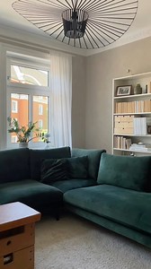 Watch the transformation! 🛠️✨ Our F18 cornices add that timeless, classic touch – elegant, subtle, and easy to install. From plain to sophisticated in just a few steps. 💪 Project by @altbau.galerie #decoflair #getthedecoflair #makeityours #DIY #DIYproject #interiorstyle #interiordesign #homemakeover #highlight #interior #DIYhome #interiorinspo #home | DECOFLAIR