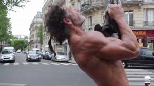 Jacques Sayagh ou l'insolite histoire d'un SDF bodybuilder devenu une star du web