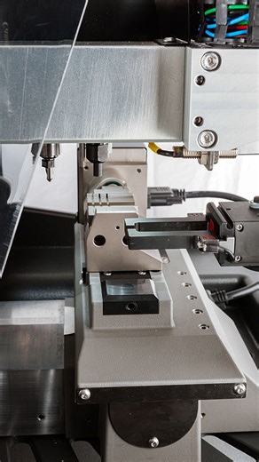 The‎ sound‎ of‎ Silence‎ (titolo) ⁣‎ ⁣Quattrocode‎ D700‎ engineered‎ for‎ silence!! ⁣No‎ disruptive‎ noise,‎ just‎ precision‎ cutting: ⁣‎ ⁣1️⃣‎ New,‎ heavier‎ structure‎ optimized‎ to‎ reduce‎ vibrations‎ and‎ noise ⁣2️⃣‎ A‎ completely‎ enclosed‎ working‎ area‎ reduces‎ noise‎ during‎ engraving‎ and‎ cutting ⁣‎ ⁣👉Discover‎ more‎ plus‎ on‎ IG‎ stories ⁣‎ . . #silcaelectronicmachines #silcamachines #d700 #quattrocodedseries #silcakeys #silcaspa #locksmith🔐 #locksmithservice | Silca Spa