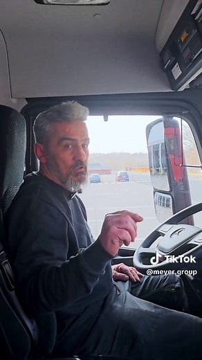 Parksensoren für mehr Sicherheit bei Meyer Logistik