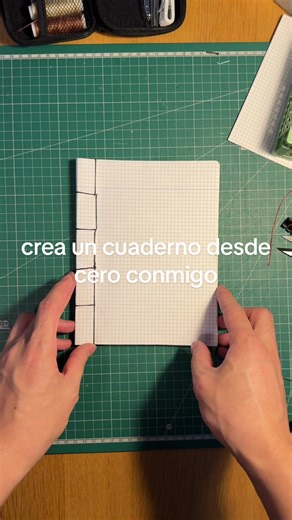 Crea un cuaderno desde cero con materiales reciclados