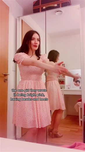 2021 Arcee Transformers G1: The Badass Female Autobot