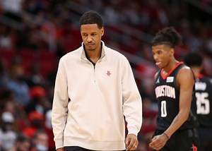 Analyzing the Rockets’ offensive struggles with an Xs-and-Os specialist, Part 1